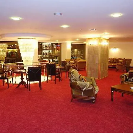 Aspen & Old 酒店 4*