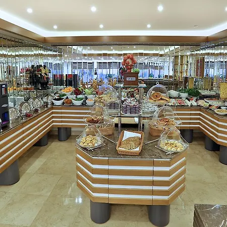 Hotel Aspen & Old 4*