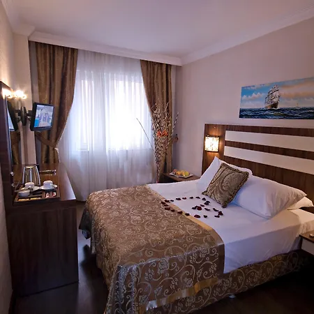 Hotel Aspen Ist 4*