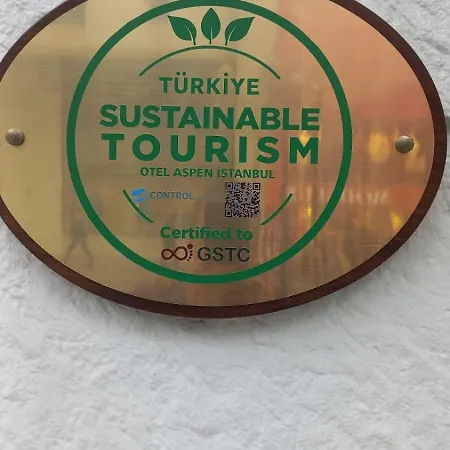 Aspen & Old Szálloda