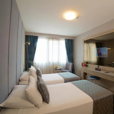 Hotel Aspen Ist 4*