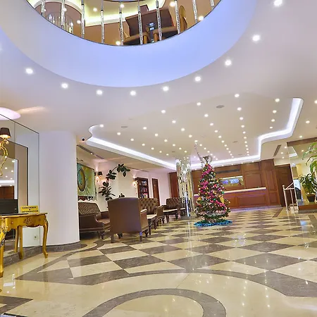 Aspen Ist Hotel 4*