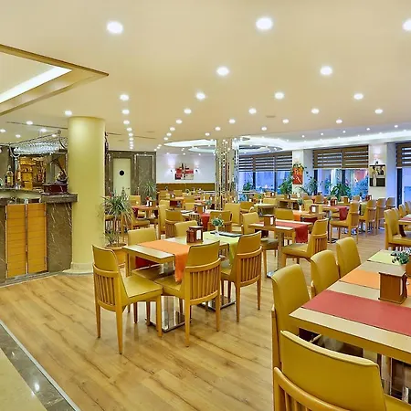 Aspen & Old 4* Isztambul