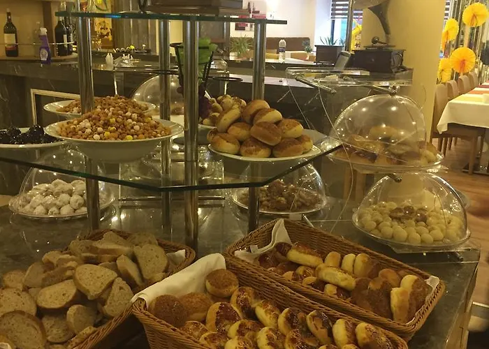 Hotel Aspen & Old 4*